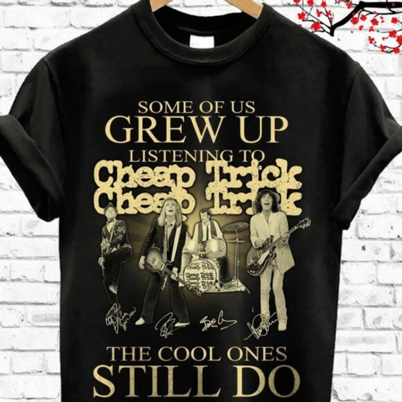 Vintage Trick The Cool Ones Still Do T-Shirt Cheap Trick Shirt Streetwear Tee 05 - Picture 1 of 5